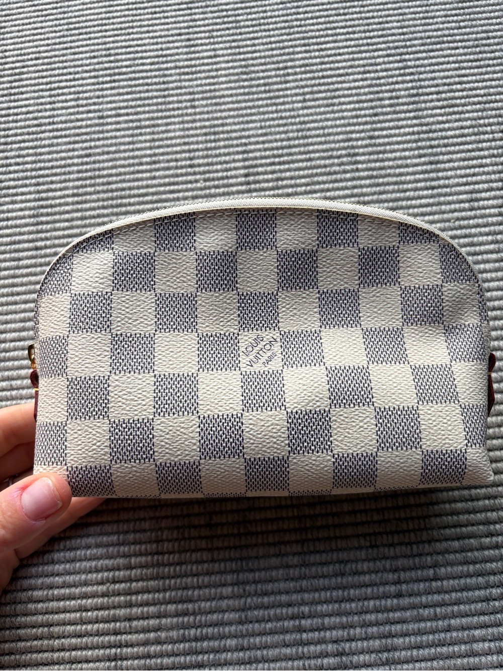 Louis Vuitton Damier Azur Canvas Cosmetic Pouch - White/gray Blue